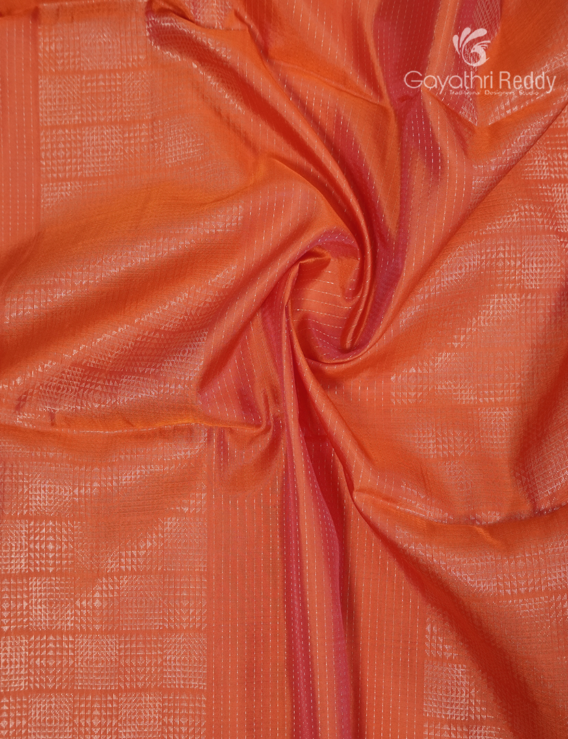 Pure Kanchipuram Light Weight Silk Saree in Orange