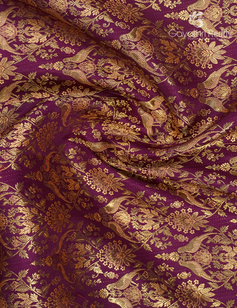 Pure Kanjivaram Bridal Silk in Burgundy and Apricot Peach