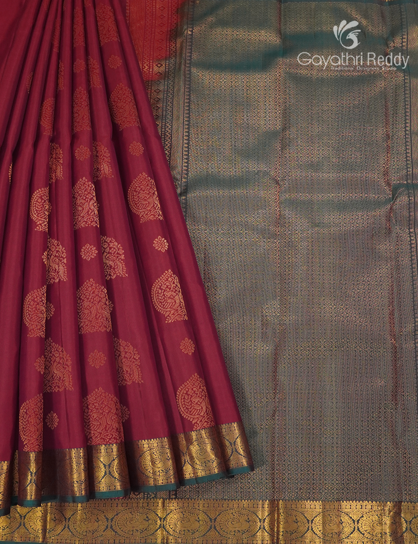 Pure Kanchipuram Silk Saree in Red and Green