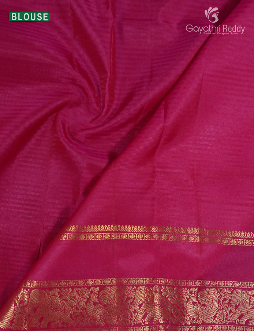 Pure Kanchipuram Silk Saree in Orange and Rani Pink