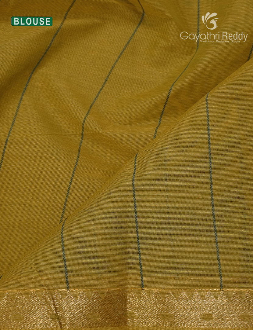 Pure Kanchi Cotton Saree in Mehendi Green