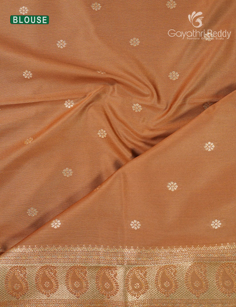 Semi Kanchipuram Art Silk Saree in Pista green