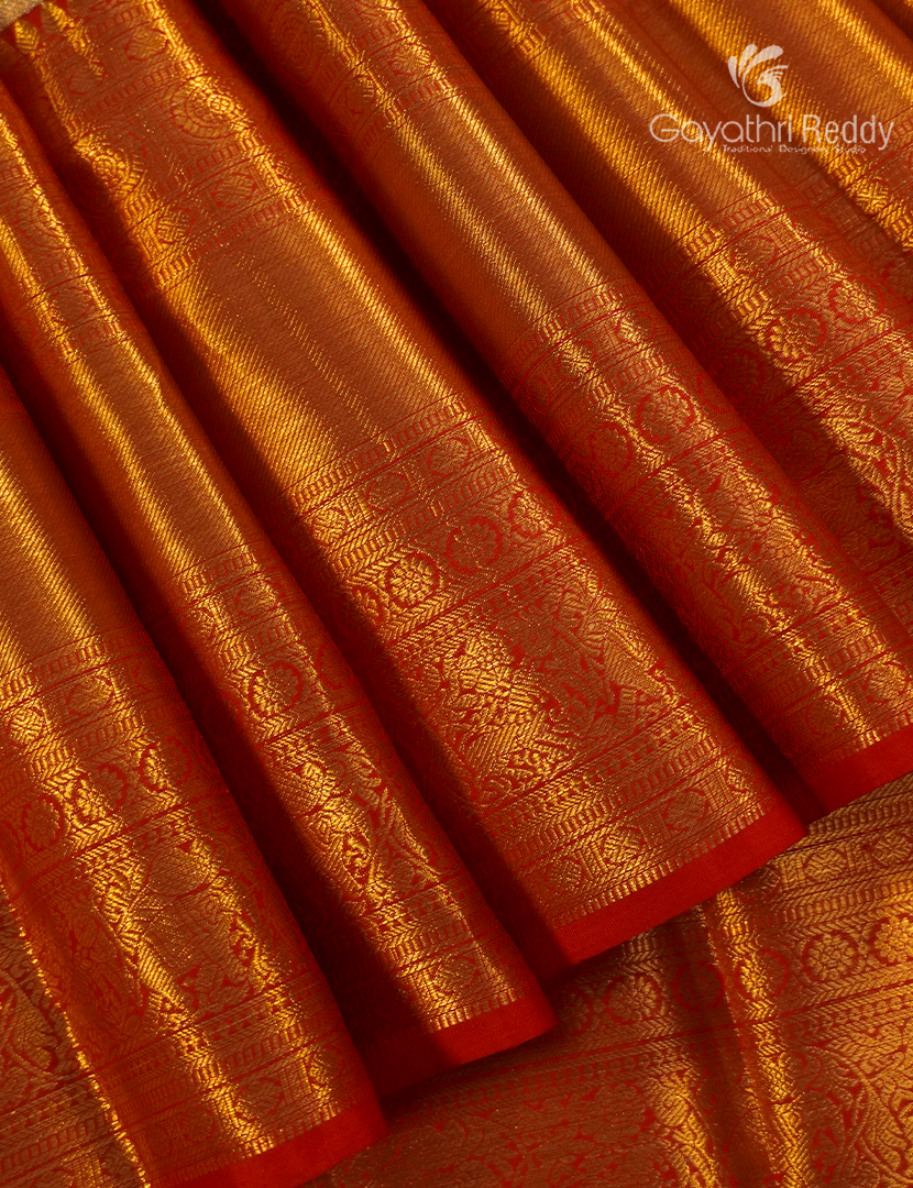 Pure Kanjivaram Wedding Silk in Gold and Bridal Red