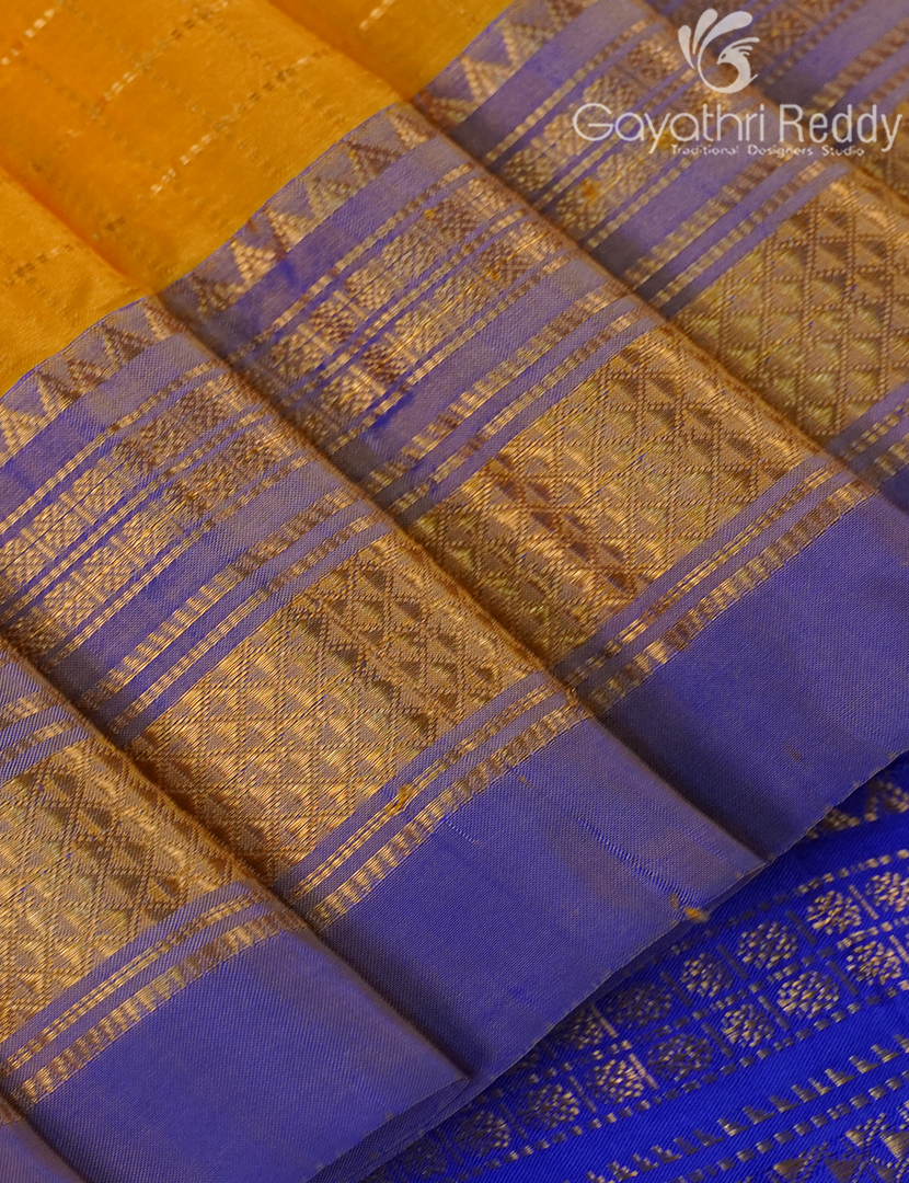 PURE NARAYANPET PATTU-NP679