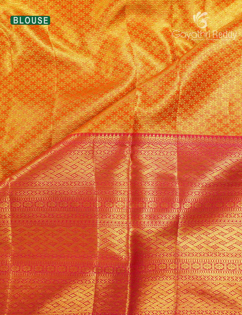 Pure Kanchipuram Silk Bridal Saree in Dual tone Orange and Red