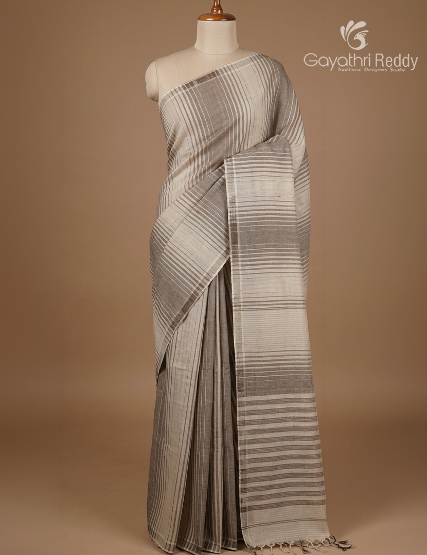 Pure Kanchi Cotton Saree in Cream and Grey