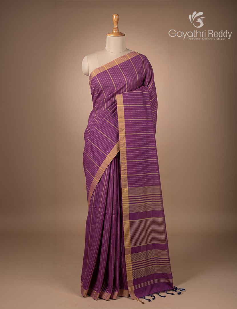 Pure Handloom Cotton Saree in Deep Burgundy