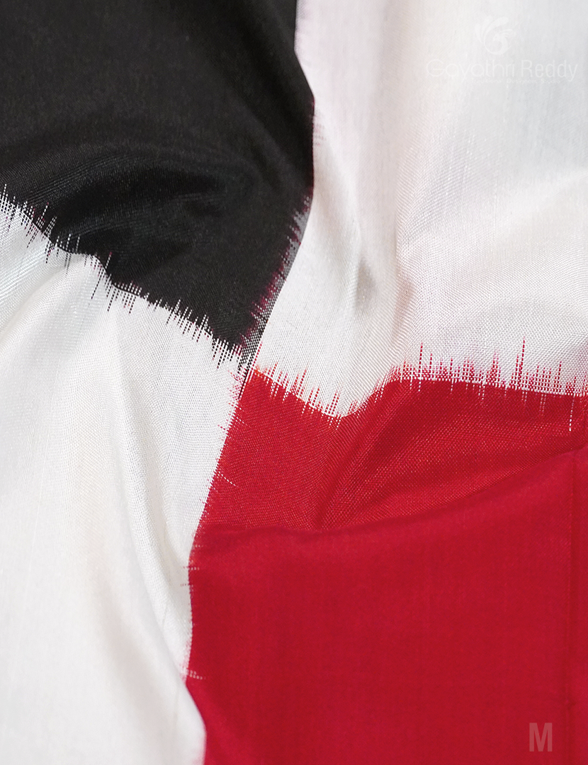 PURE IKKAT PATTU-IP714