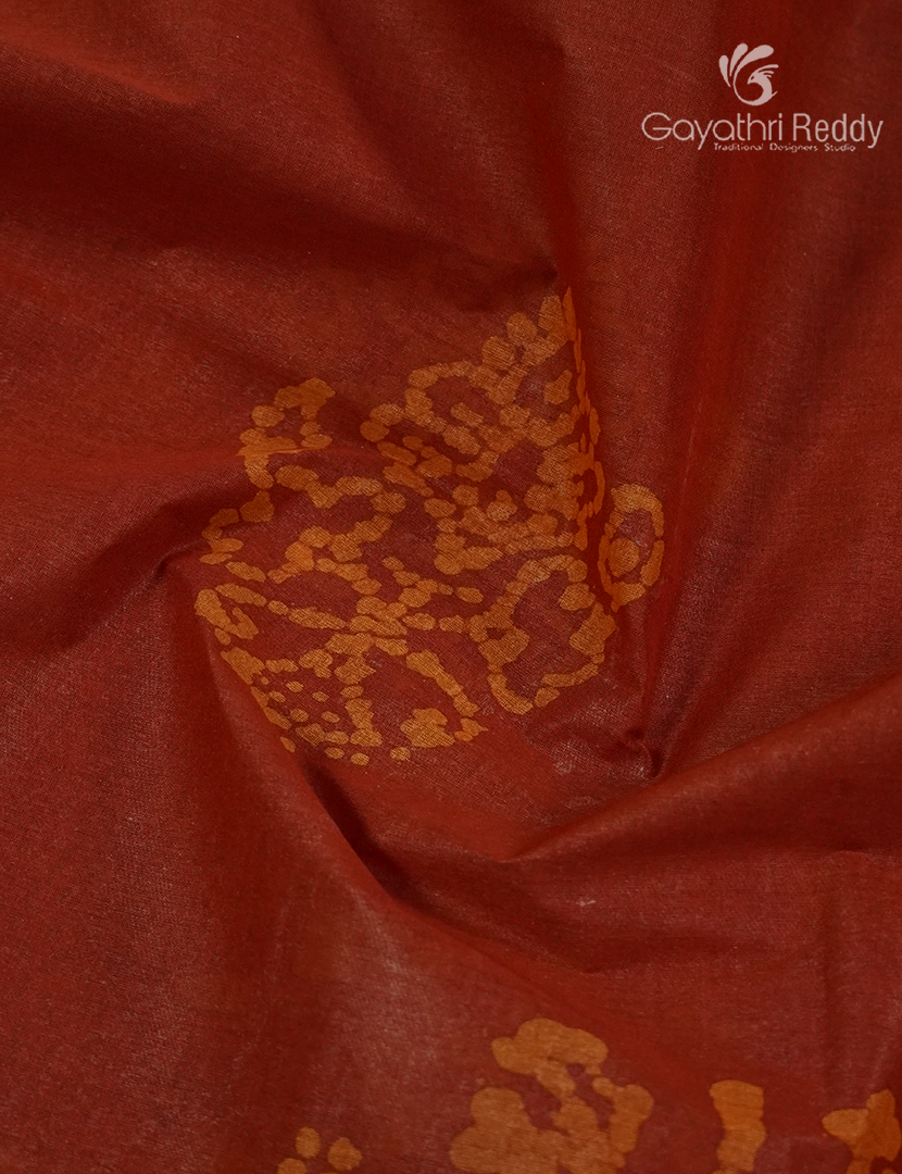 Cotton Batik Print Saree in Rust and Orange