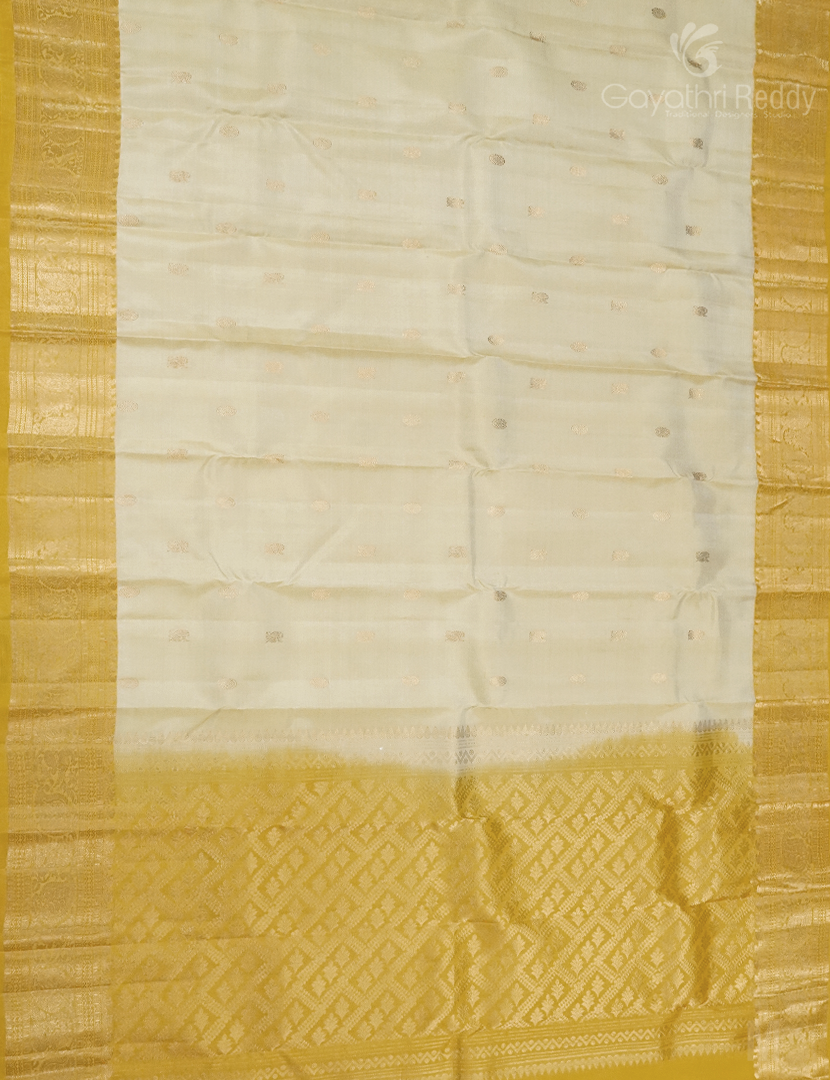 PURE KANCHI PATTU MEDIUM BORDER-KP7782