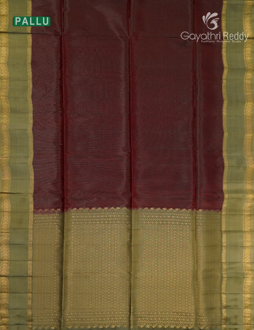 Pure Kanchipuram Light Weight Silk Saree in Deep Brown and Sage Green