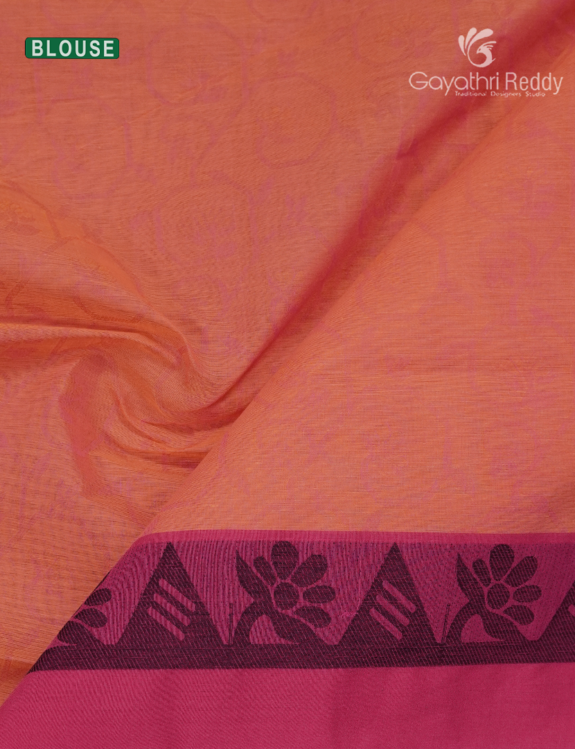 Pure Kanchi Cotton Saree in Peach