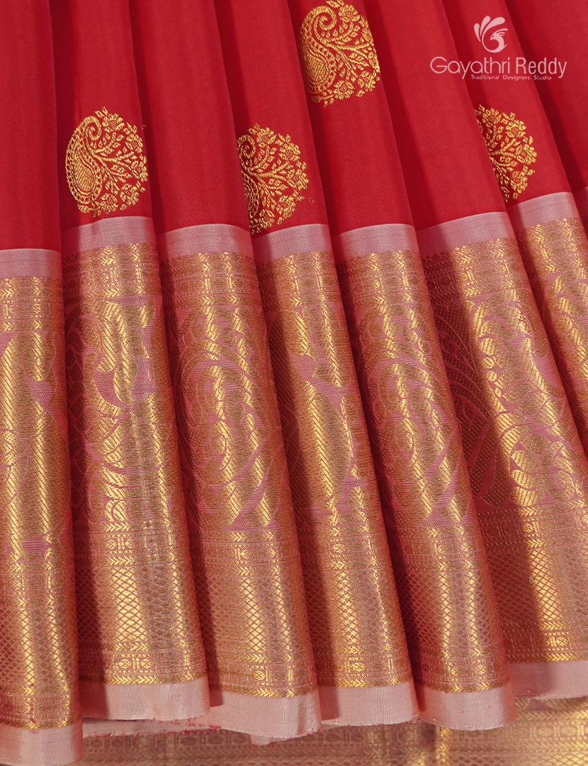 Pure Kanchipuram Silk Saree in Red and Baby Pink
