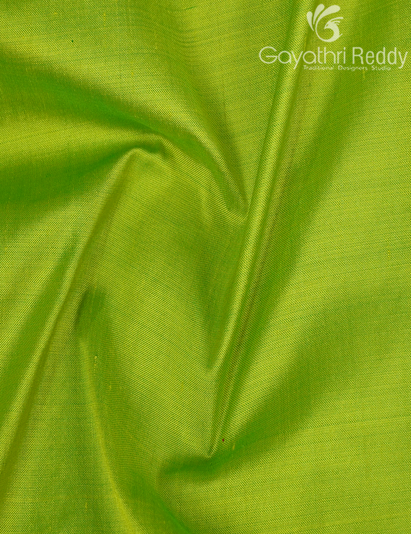 PURE IKKAT PATTU-IP774