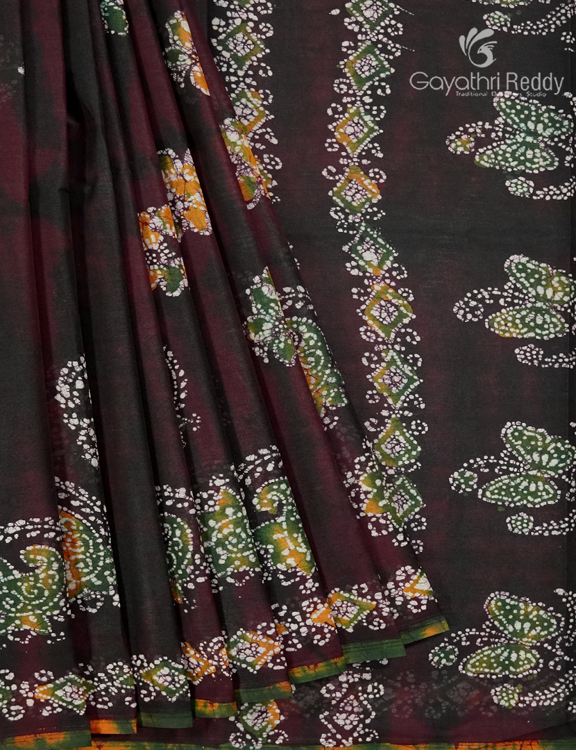 Cotton Batik Print Saree in Deep Maroon