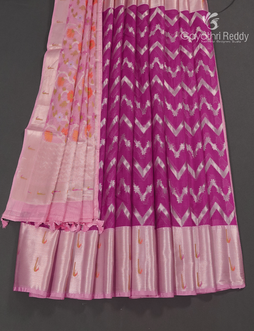 Banaras Kota Lehanga Set in Magenta and Baby Pink