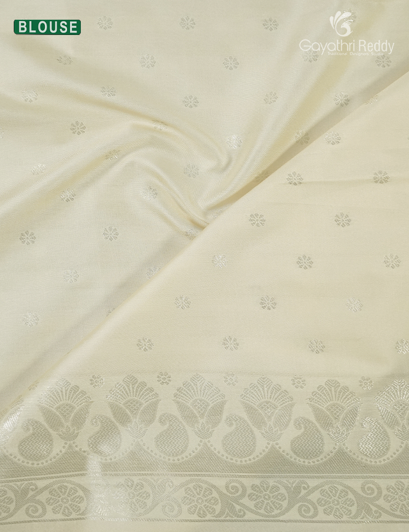 Semi Kanchipuram Art Silk Saree in Cream