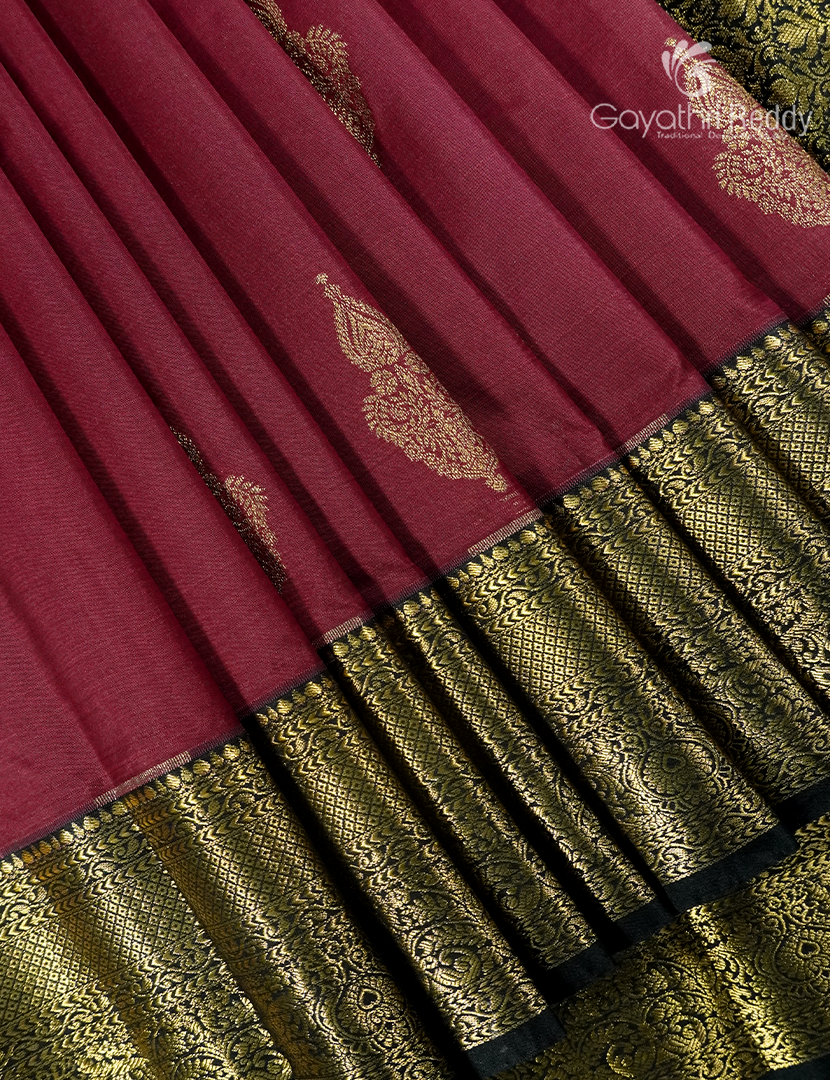 Semi Kanchipuram Silk Saree in Deep Maroon and Deep Bottle Green