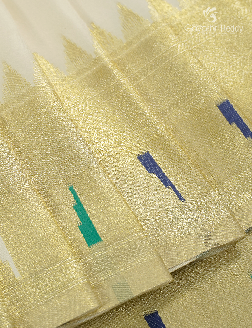 Semi Kanchipuram Art Silk Saree in Cream