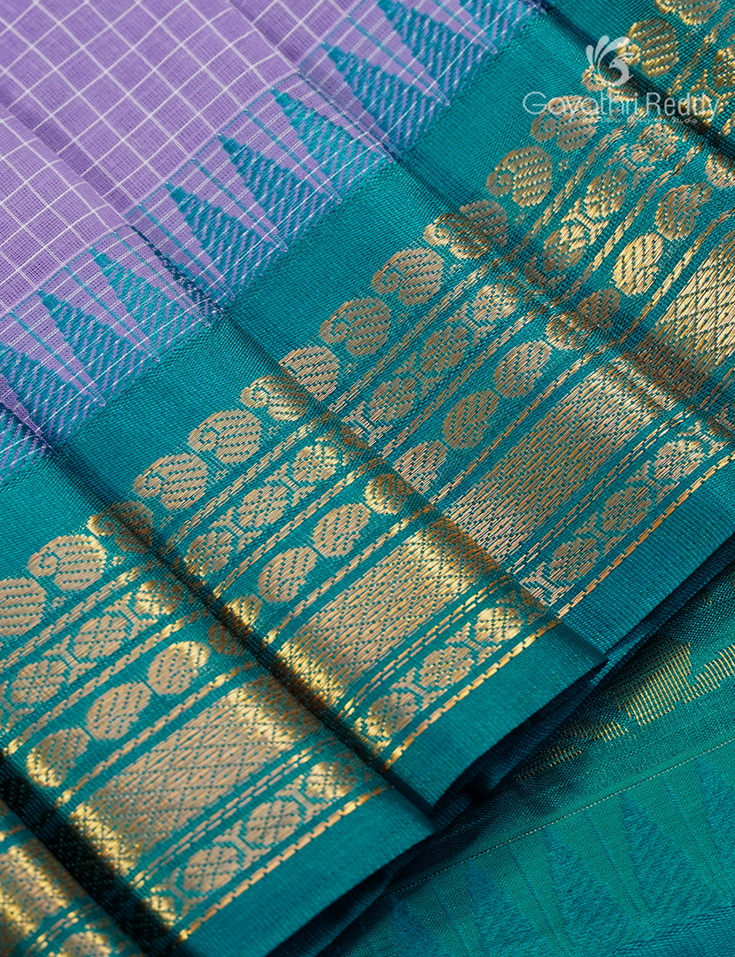 Pure Gadwal Cotton Saree in Lavender and Rama Green