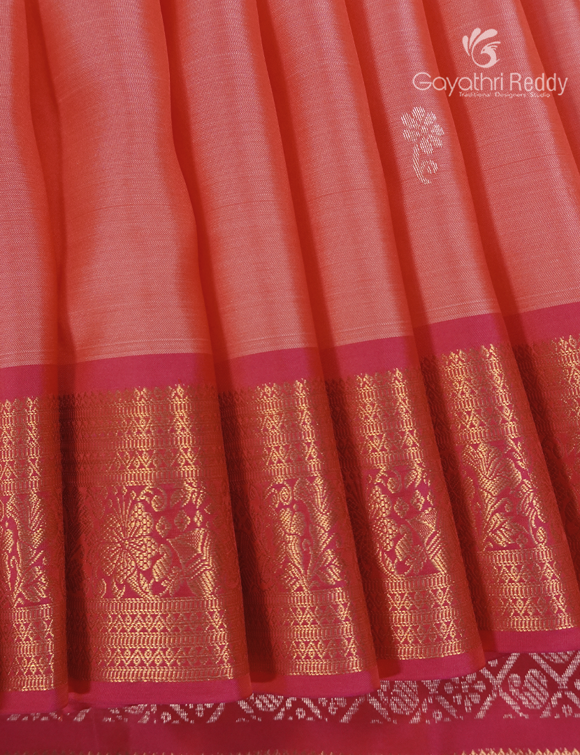 Pure Kanchipuram Silk Saree in Peach and Flamingo Pink