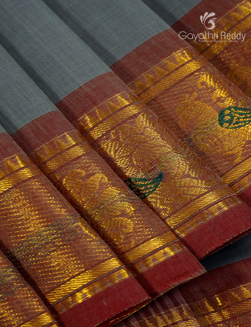 Pure Handloom Cotton Saree in Ash Grey