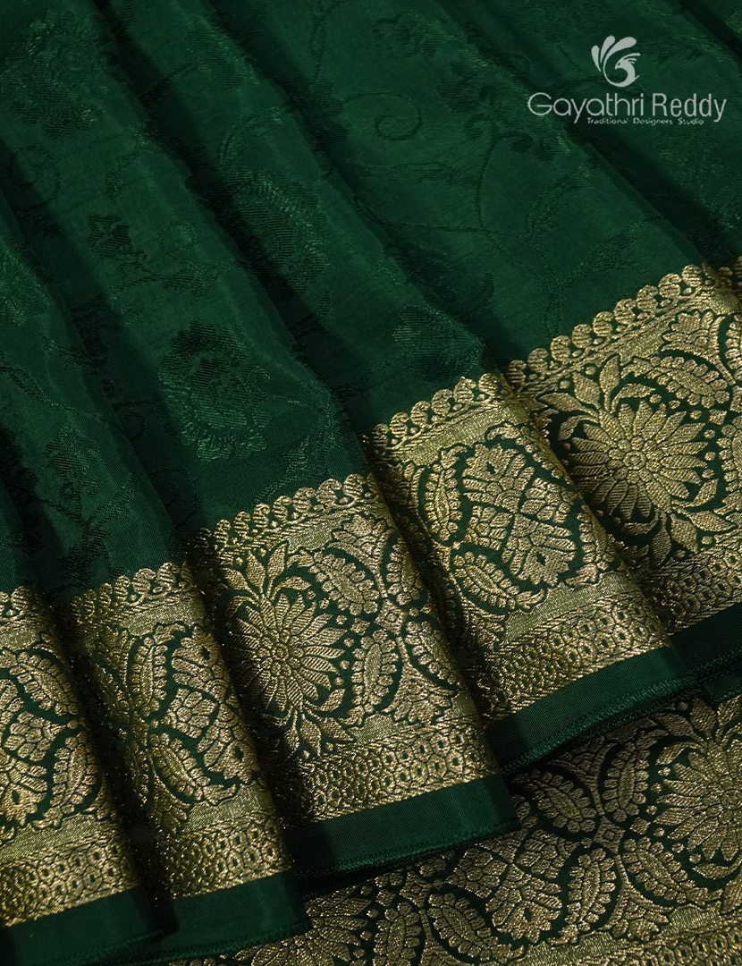Semi Mysore Crepe Saree in Deep Green
