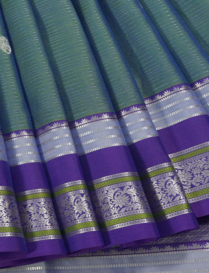 Pure Kanchipuram Silk Vintage Saree in Dual Tone of Sage Green and Purple