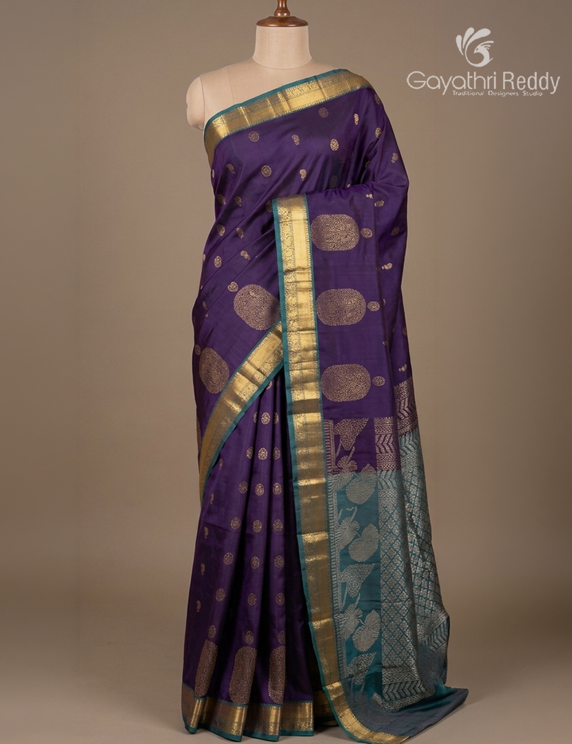 Pure Kanchipuram Silk Saree in Deep Violet and Bluepy