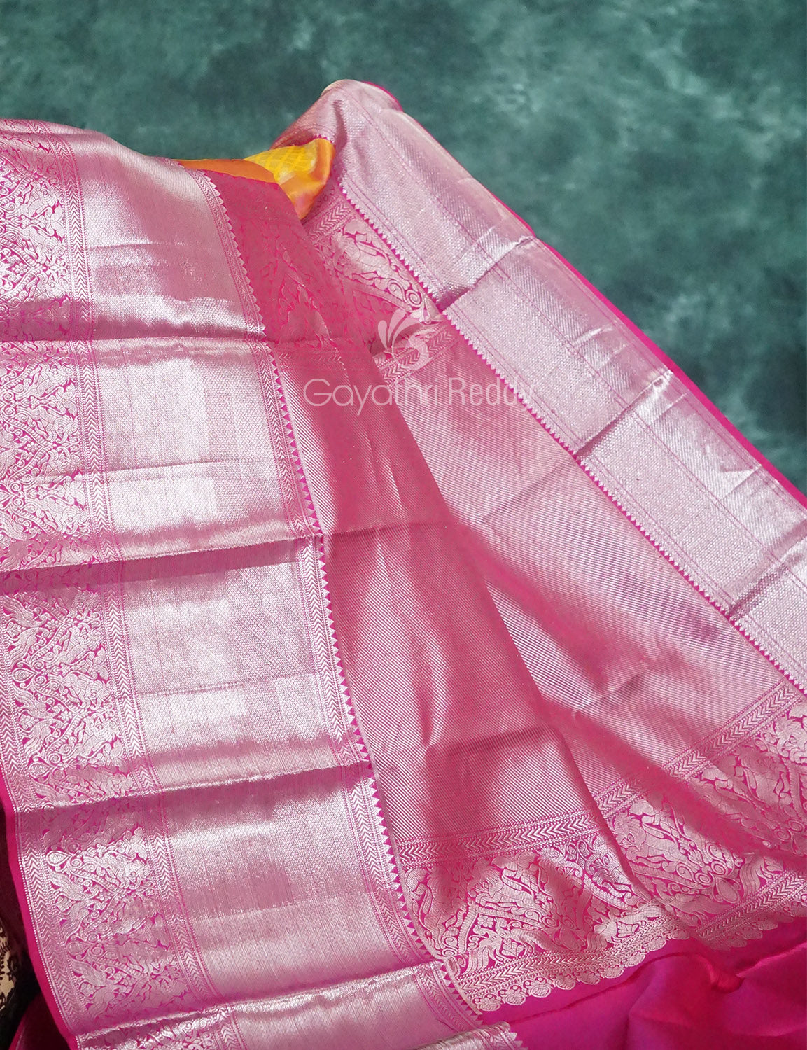 PURE KANCHI WITH SILVER ZARI BORDER-KP4173