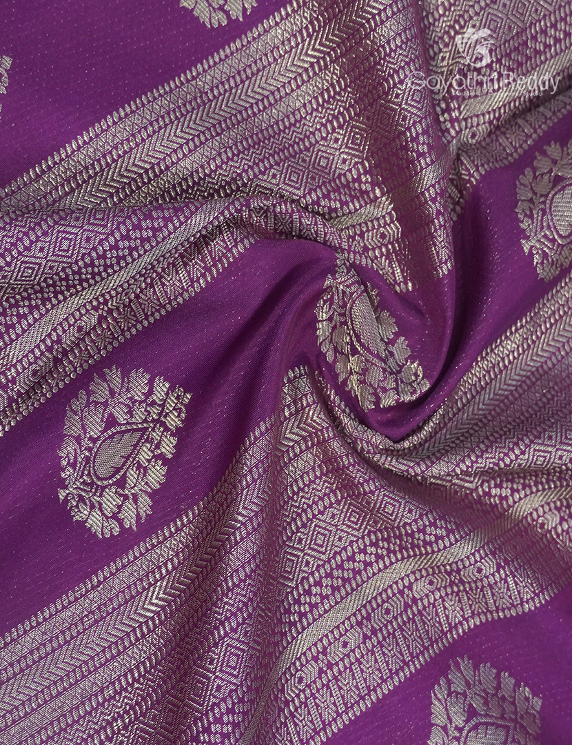 Pure Kanchipuram Silk Saree in Violet and Sandalwood