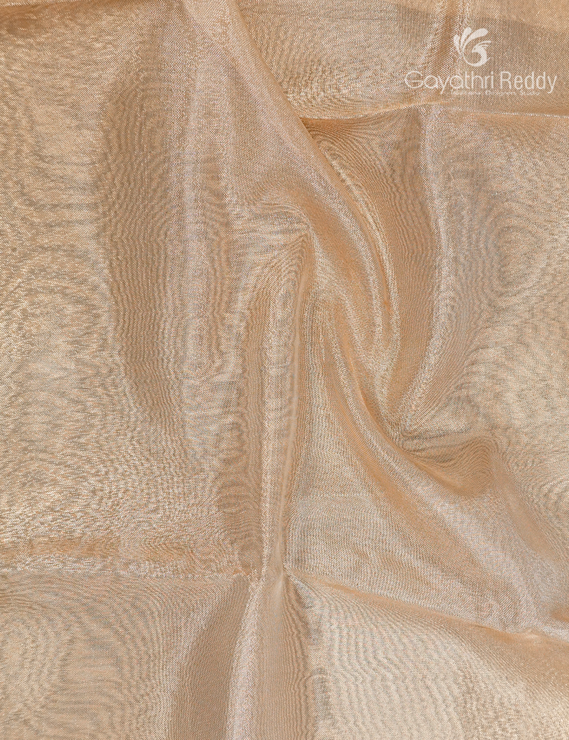 Semi Tissue Gadwal Saree in Off White and Black