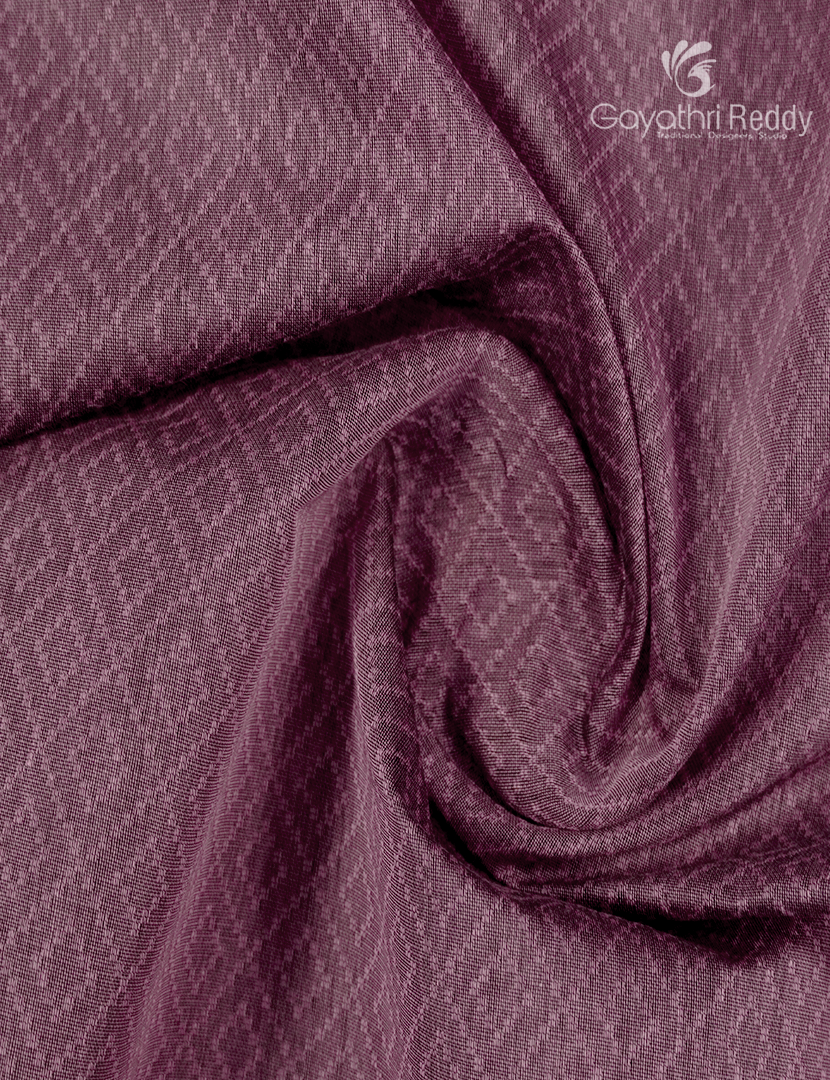 Semi Ikat Sico Saree in Baby Pink