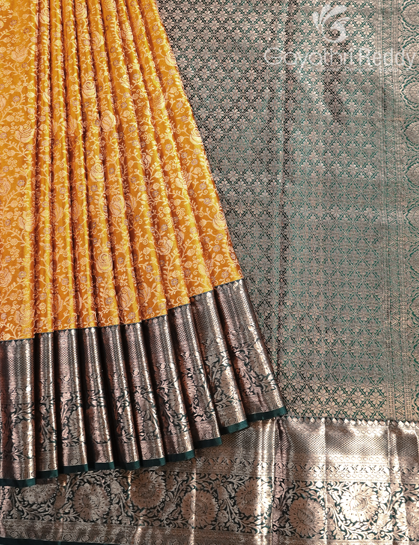 KANCHI PATTU-KP8444