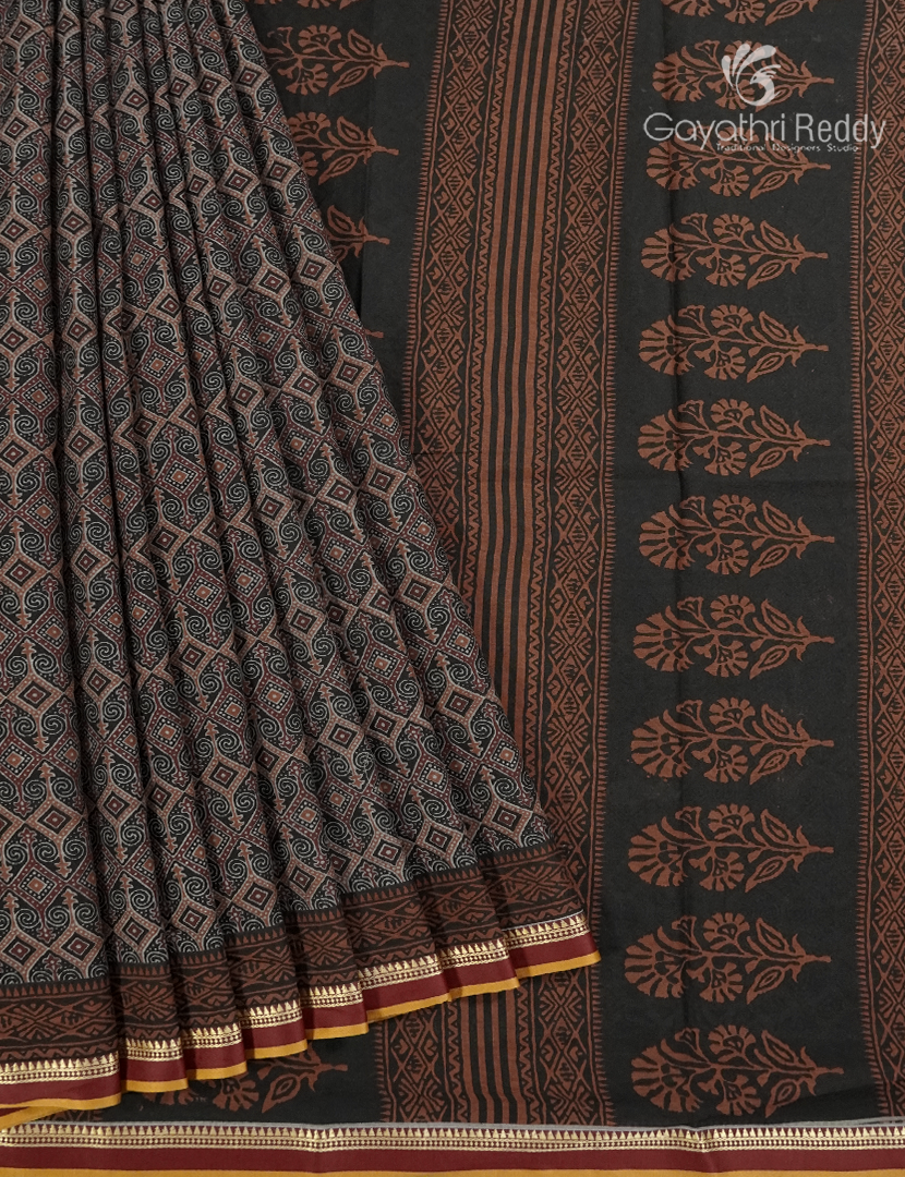 Vidharbha Cotton Saree in Black and Brown
