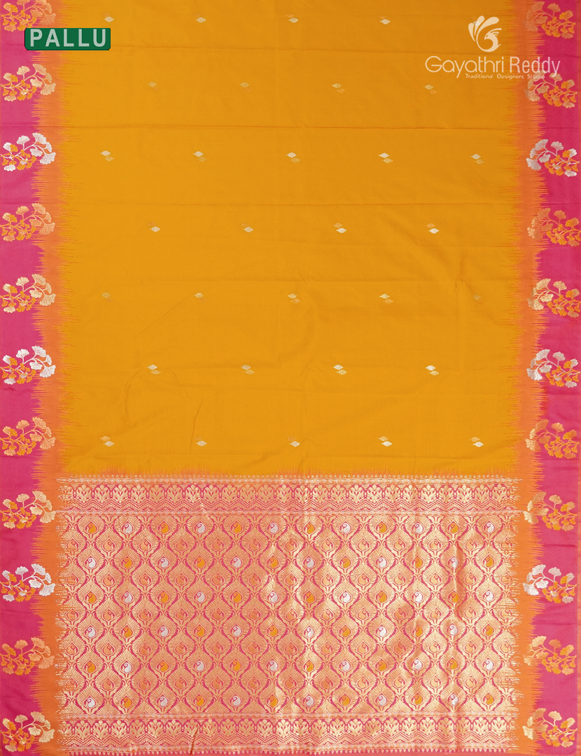 Semi Kanchipuran Silk Saree in Sandalwood and  Peach Pink