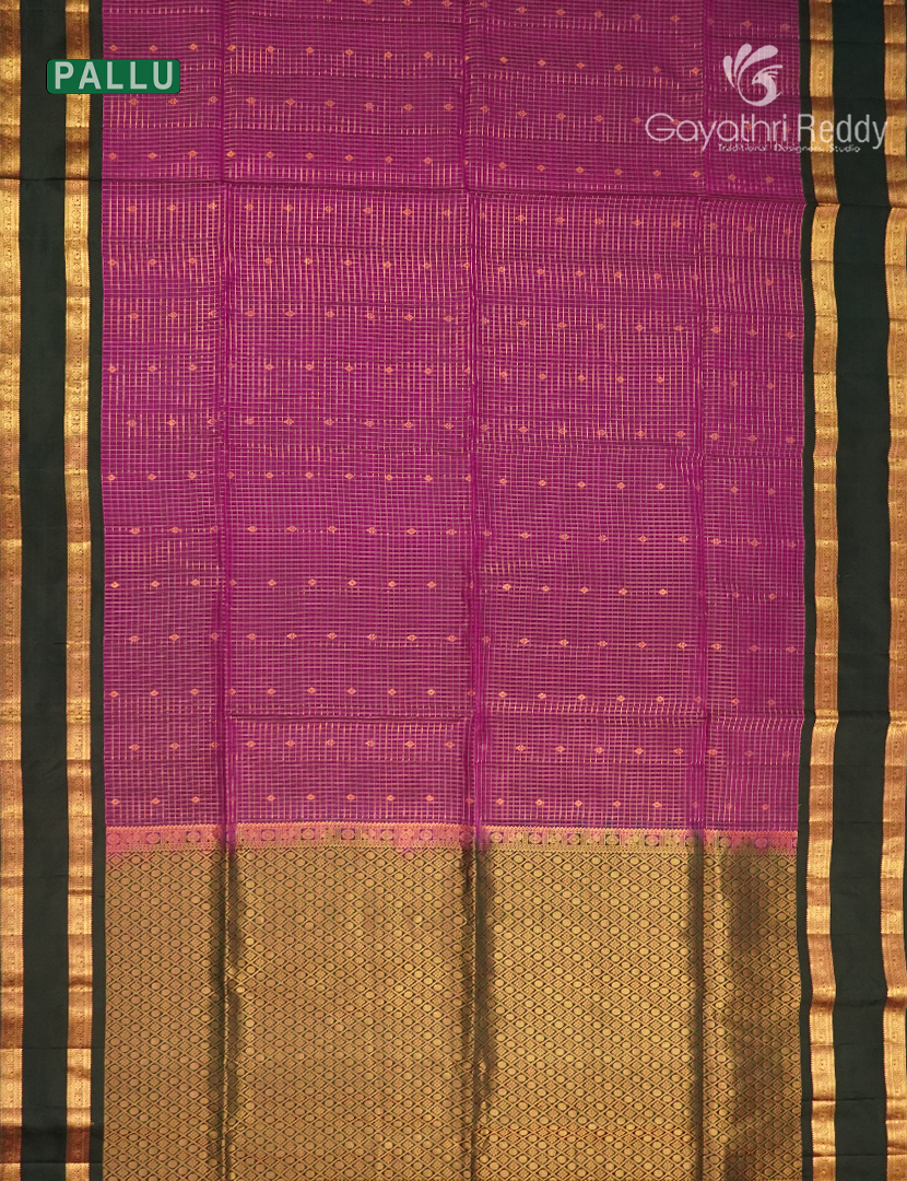 Pure Kanchipuram Vintage Silk Saree in Ruby Pink and Green