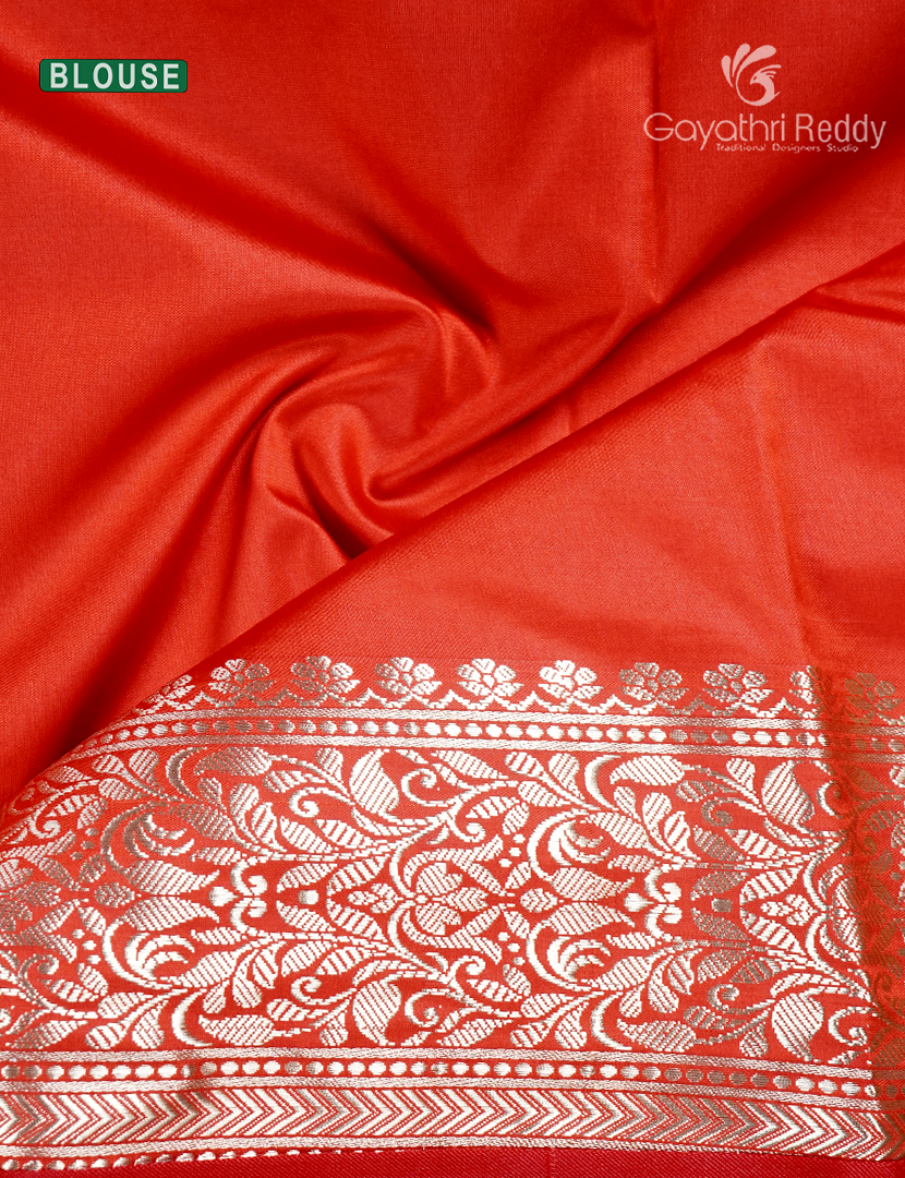 Semi Banaras Katan Silk Saree in Bottle Green and Red