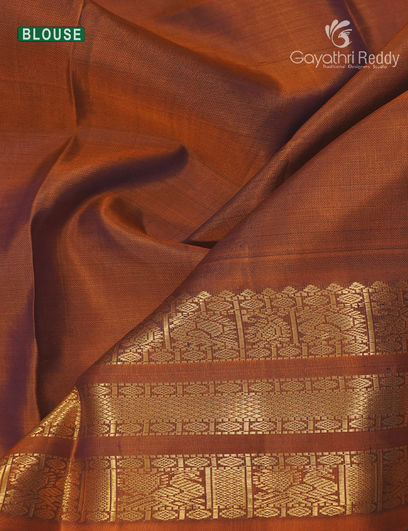 Pure Kanchipuram Silk Saree in Blue and Mustard