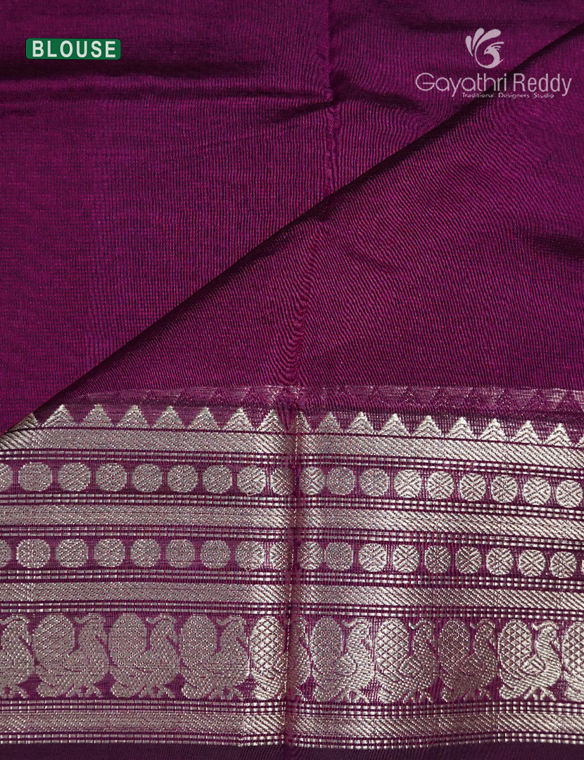 Pure Mangalagiri Langa Voni Set in Deep Magenta and Sea Green