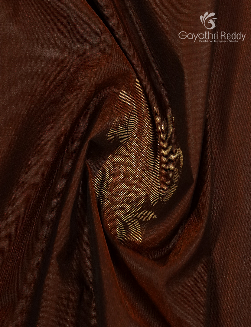 Kanchipuram Sico Saree in Brown and Bottle Green