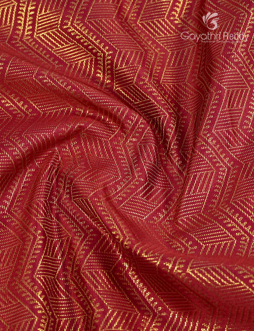 Semi Kanchipuram Silk Saree in Maroon Red