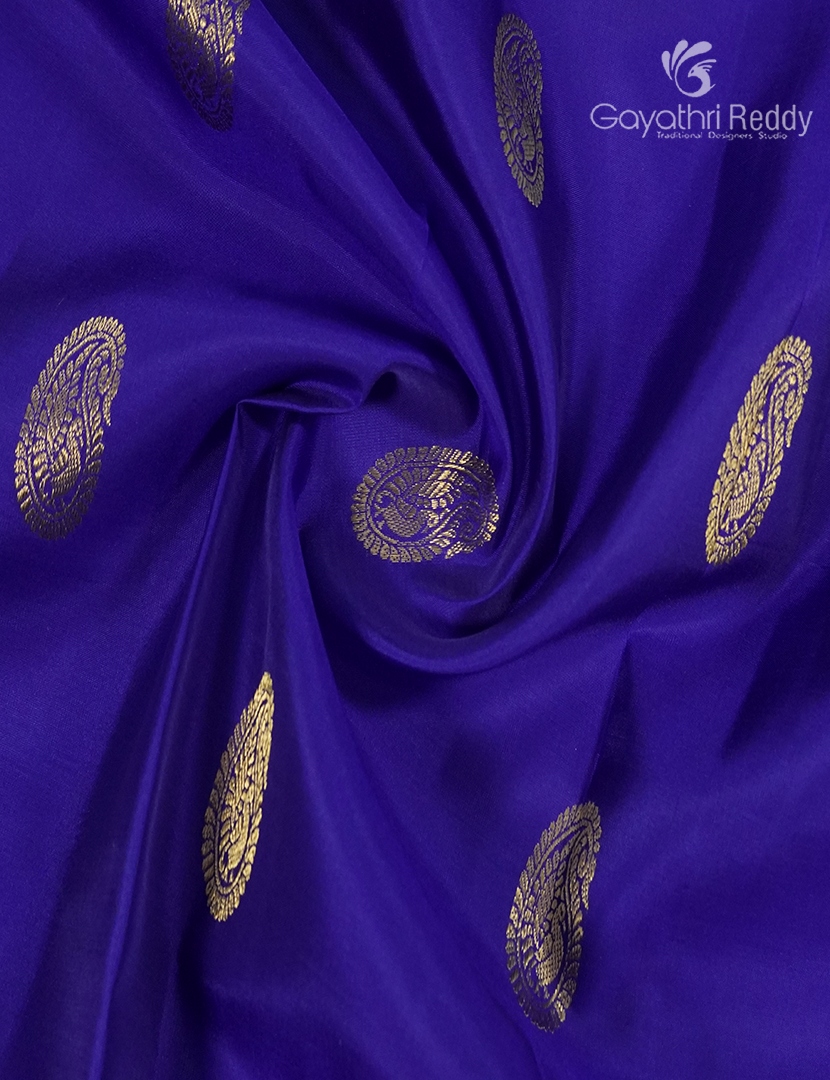 Pure Kanchipuram Silk Saree in Royal blue and Pastel Lavender  (Broad Borders )
