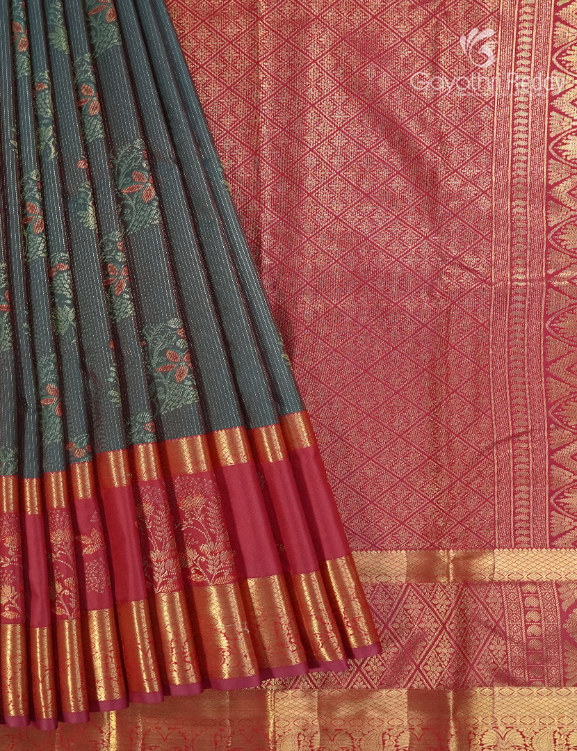Semi Kanchipuram Silk Saree in Peach   and Deep Brown