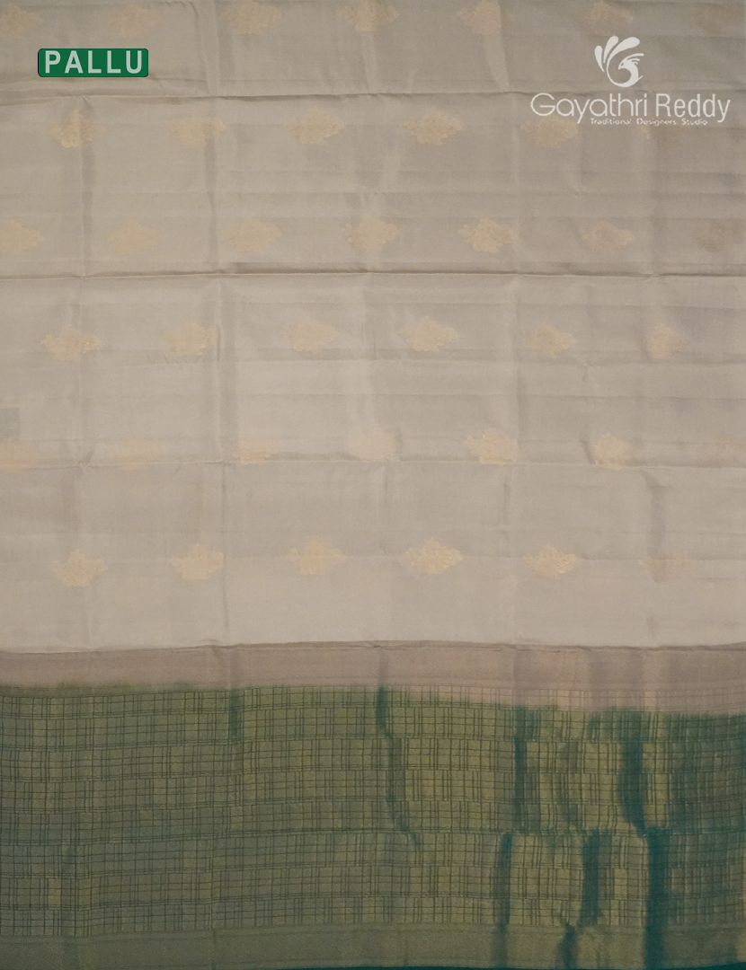 Pure Kanchipuram Silk  Saree in Ivory ( Butta Style )