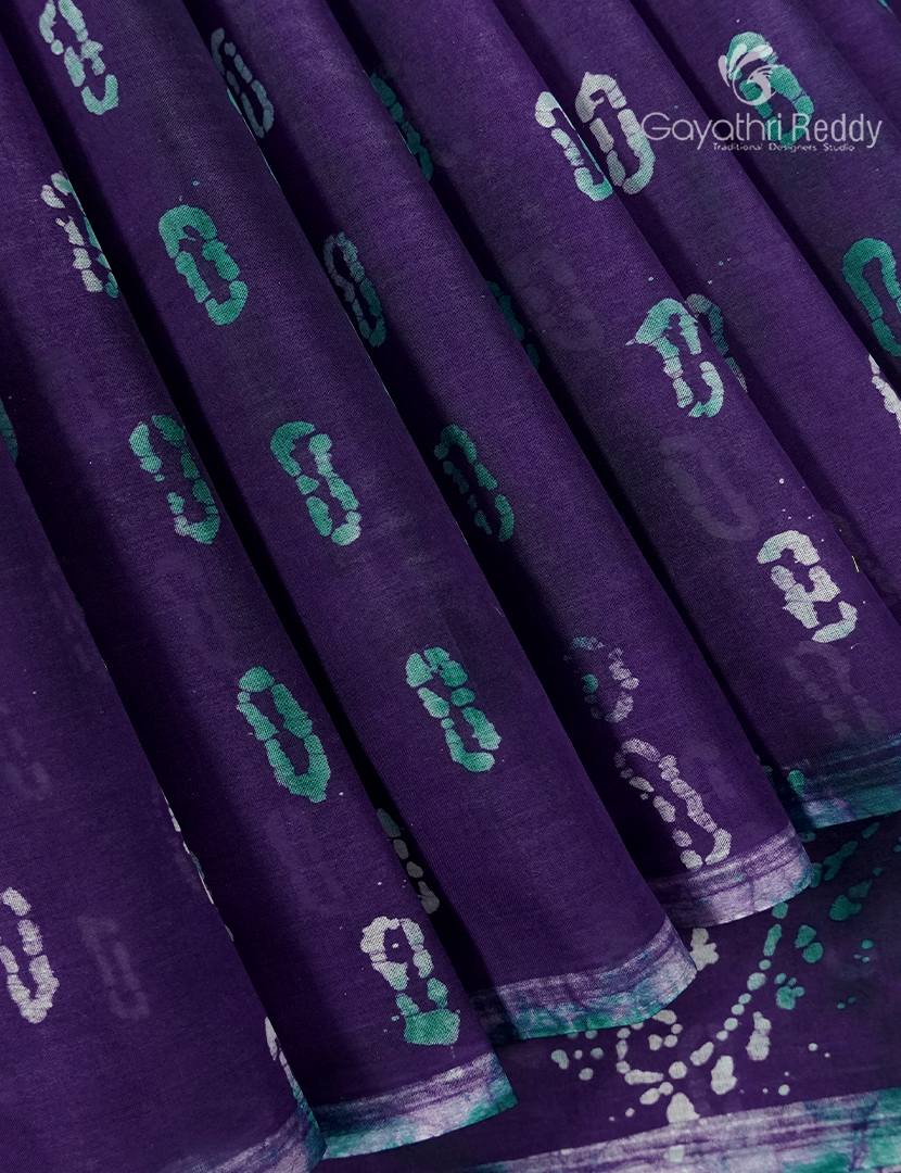 Cotton Batik Print Saree in Purple