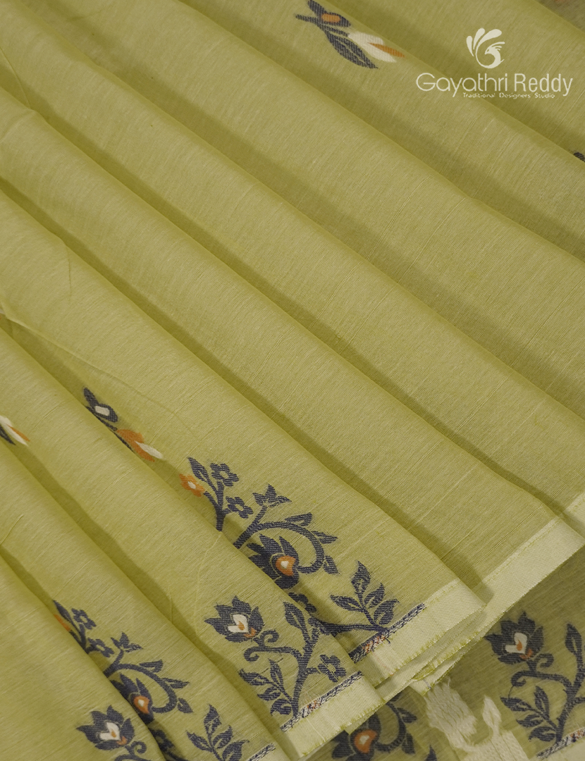 Jamdani Cotton Saree in Light Leaf Green