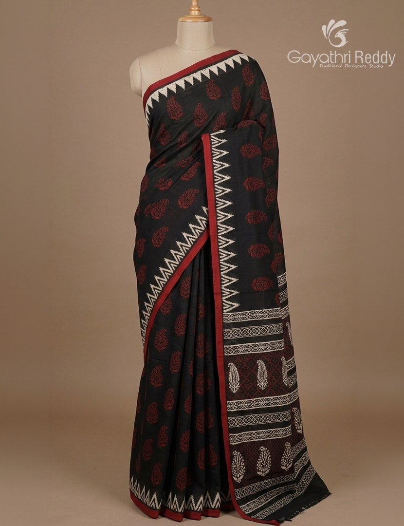 Vidharbha Cotton Saree in Black