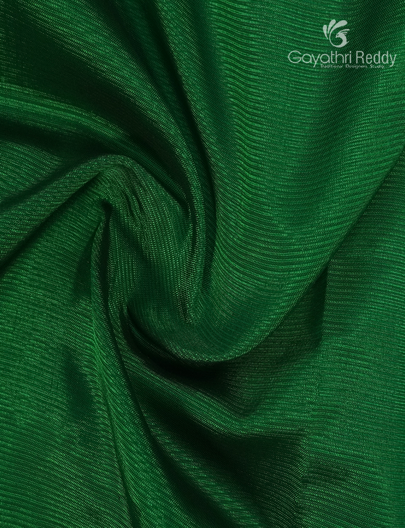 Mangalagiri Pattu Saree in Mango Green