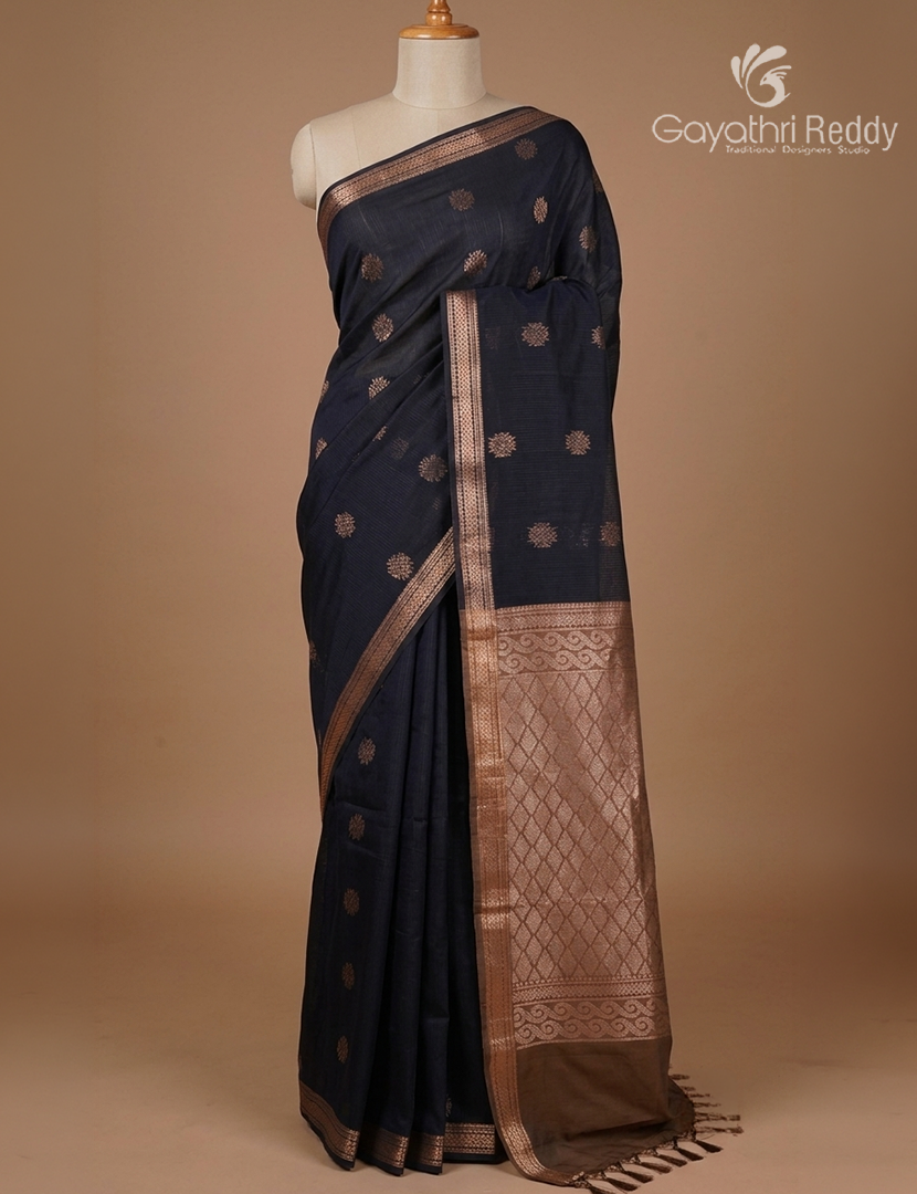 Kanchipuram Sico Saree in Black and Brown